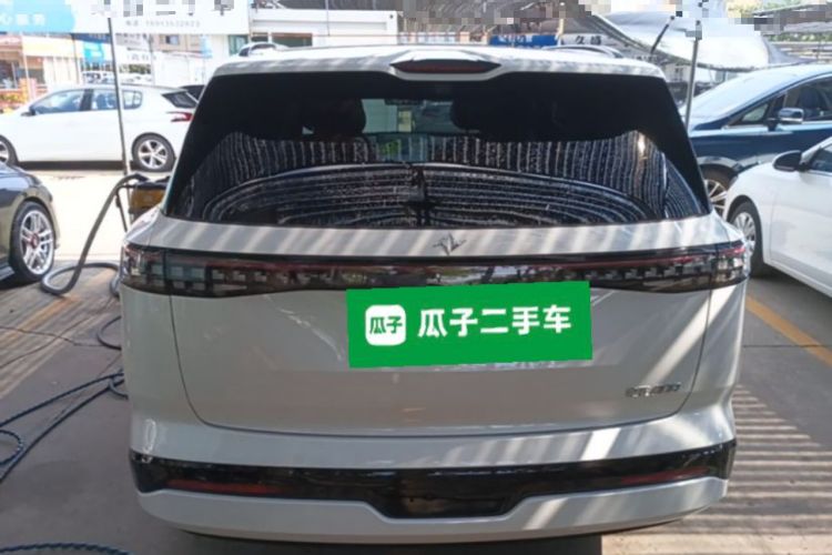 Used Dongfeng eπ eπ008 2024 210Max Range-Extended Version 6 Seats Rear