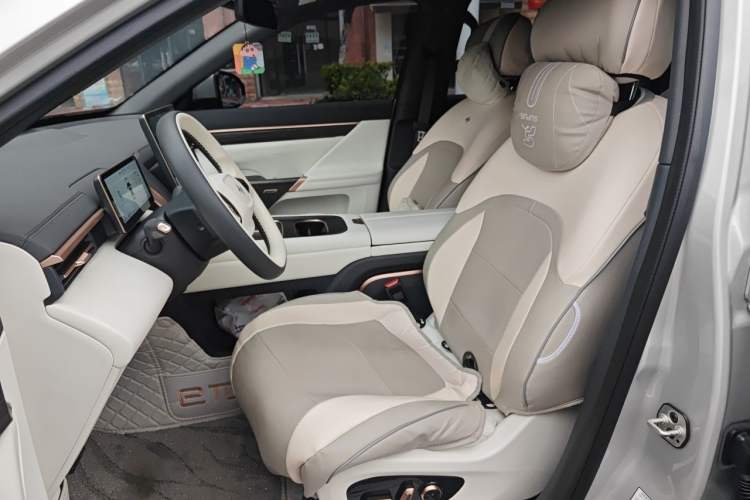 Used Dongfeng eπ eπ008 2024 210Max Range-Extended Version 6 Seats Left Front Seat