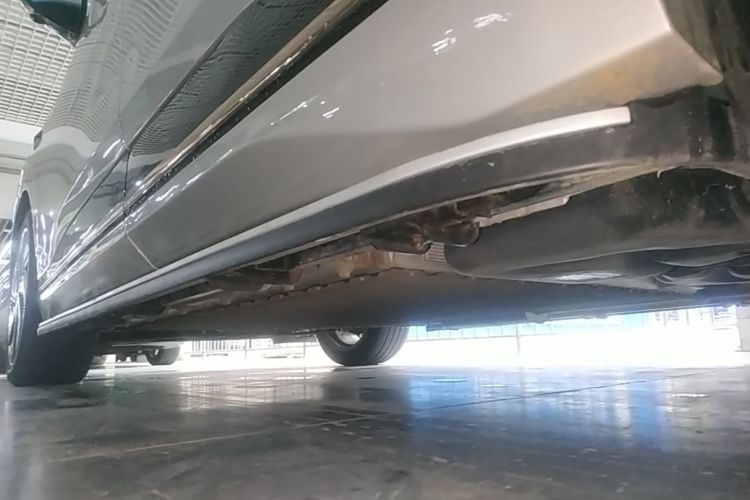 Used Dongfeng eπ eπ008 2024 210Max Range-Extended Version 6 Seats Left Side Sill