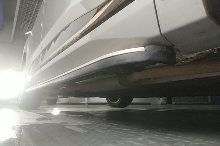 Used Dongfeng eπ eπ008 2024 210Max Range-Extended Version 6 Seats Right Side Sill