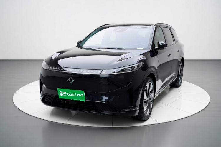 Dongfeng eπ eπ008 2025 636Ultra LikeYi Edition 5-Seater