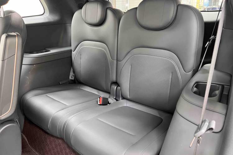 Used Dongfeng eπ eπ008 2025 210Ultra LikeYi Edition 6-Seater Interior 4