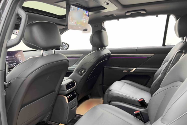 Used Dongfeng eπ eπ008 2025 210Ultra LikeYi Edition 6-Seater Interior 5