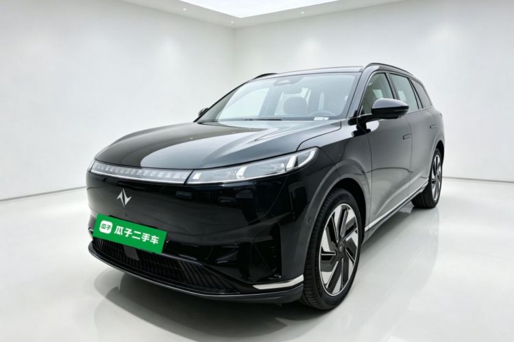 Dongfeng eπ eπ008 2025 636Ultra Smart Drive Version 5 Seats