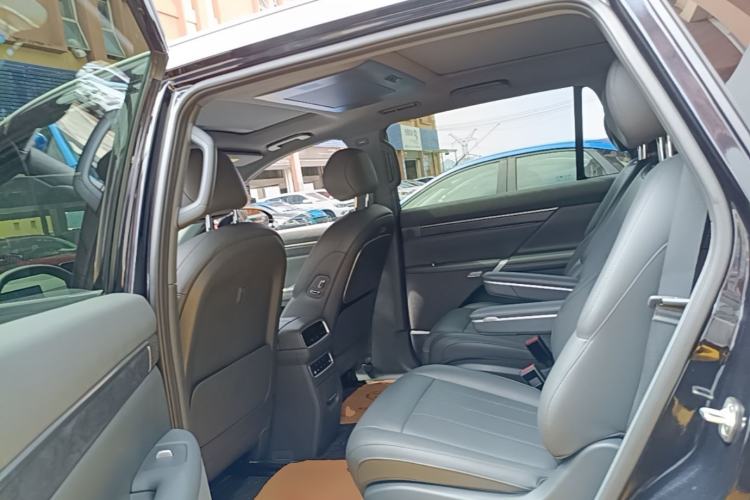 Used Dongfeng eπ eπ008 2025 210Ultra LikeYi Edition 6-Seater Left Rear Seat
