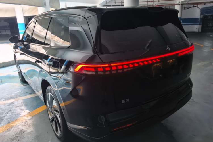 Used Dongfeng eπ eπ008 2025 210Ultra LikeYi Edition 6-Seater Rear Left 45 Deg