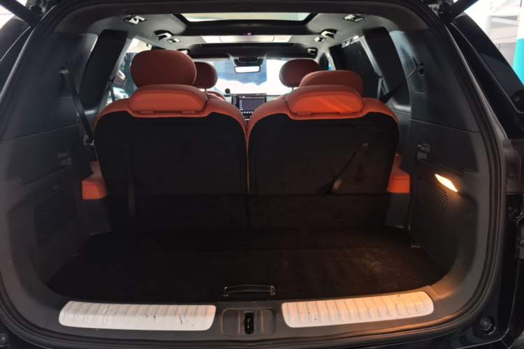 Used Dongfeng eπ eπ008 2025 210Ultra LikeYi Edition 6-Seater Trunk
