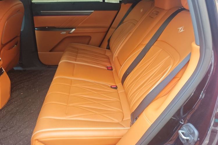 Used Dongfeng eπ eπ008 2025 210 Ultra LikeYi Edition 5-Seater Left Rear Seat