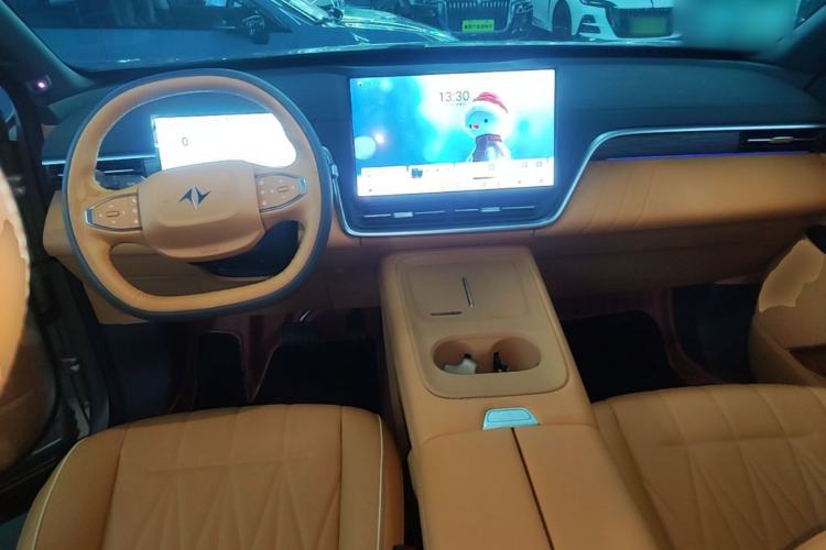 Used Dongfeng eπ eπ008 2025 636Ultra Smart Drive Version 5 Seats Center Console