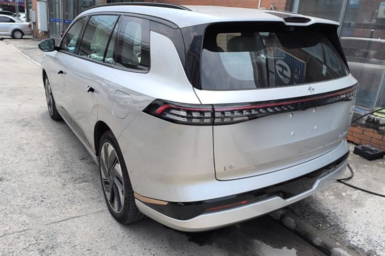 Used Dongfeng eπ eπ008 2025 210 Ultra LikeYi Edition 5-Seater Exterior 2