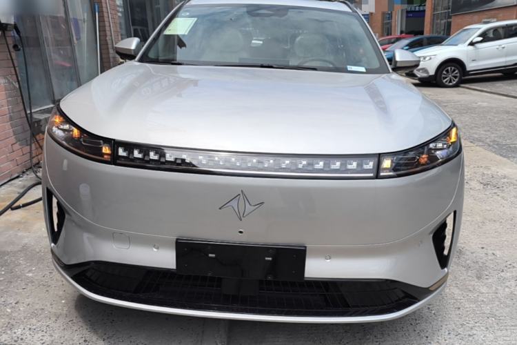 Used Dongfeng eπ eπ008 2025 210 Ultra LikeYi Edition 5-Seater Front