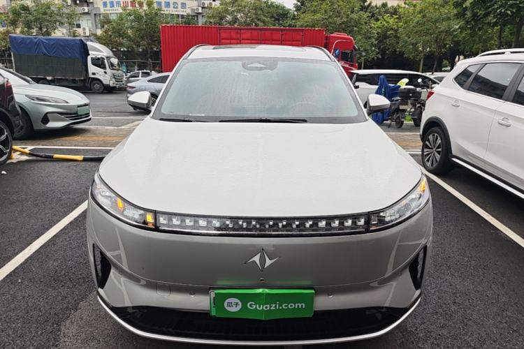 Used Dongfeng eπ eπ008 2025 210 Ultra Range-Extended Version 5 Seats Front