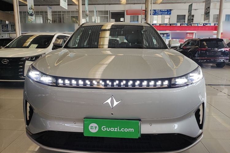 Used Dongfeng eπ eπ008 2025 210Ultra LikeYi Edition 6-Seater Front