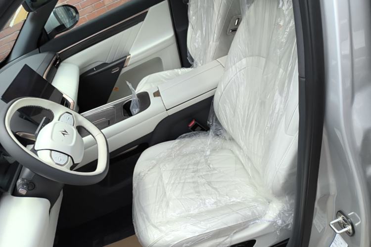 Used Dongfeng eπ eπ008 2025 210 Ultra LikeYi Edition 5-Seater Left Front Seat