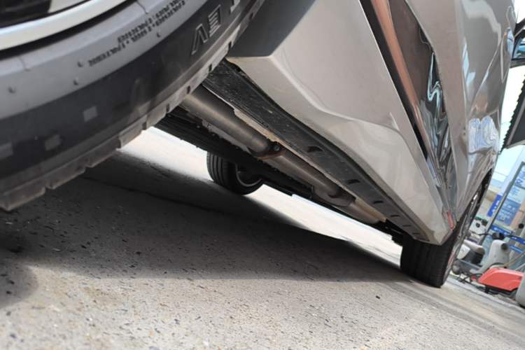 Used Dongfeng eπ eπ008 2025 210 Ultra LikeYi Edition 5-Seater Right Side Sill