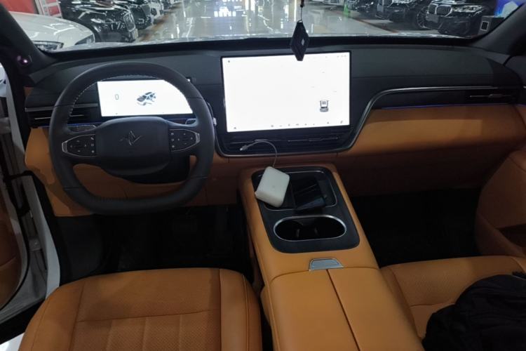 Used Dongfeng eπ eπ008 2025 210Max Rui Edition 6-Seater Center Console