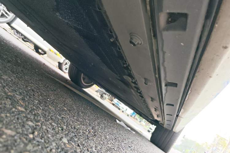 Used Dongfeng eπ eπ008 2025 636Max All-Electric 5-Seater Chassis Front Left