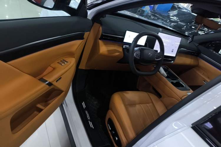 Used Dongfeng eπ eπ008 2025 210Max Rui Edition 6-Seater Driver Seat