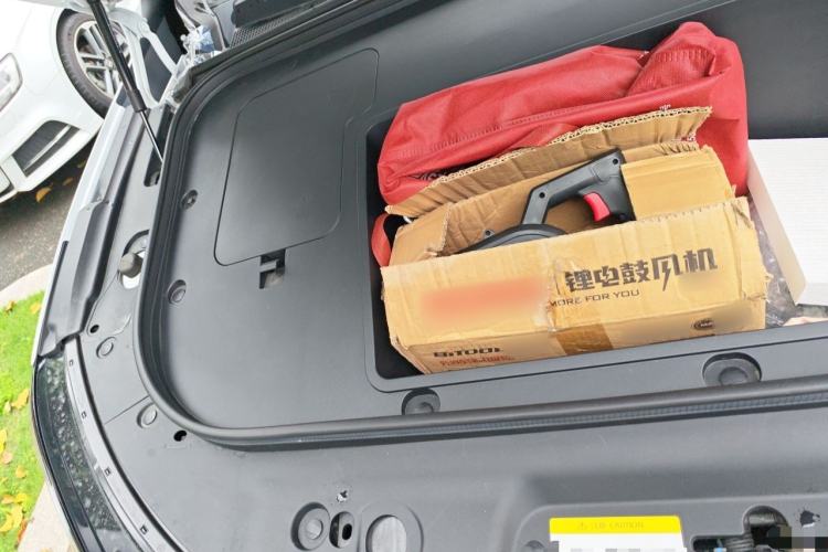 Used Dongfeng eπ eπ008 2025 636Max All-Electric 5-Seater Engine Bay Right