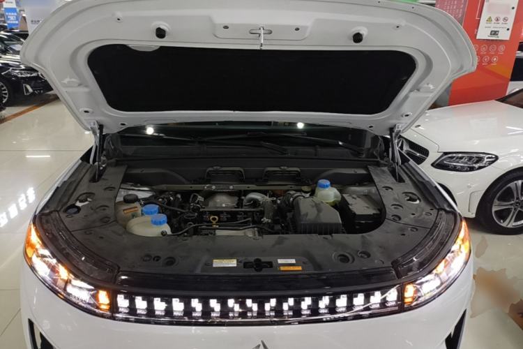 Used Dongfeng eπ eπ008 2025 210Max Rui Edition 6-Seater Engine Bay