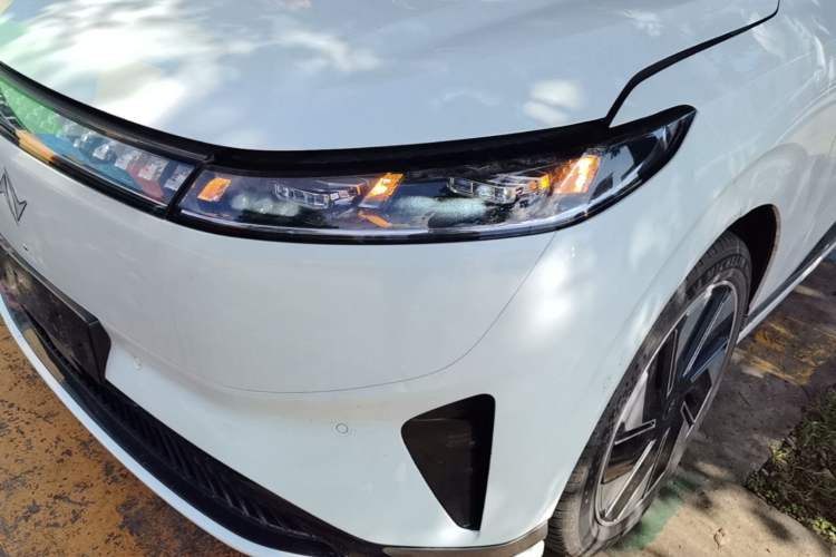 Used Dongfeng eπ eπ008 2025 210 Ultra Range-Extended Version 5 Seats Left Front Headlight