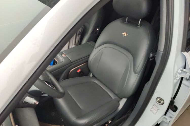 Used Dongfeng eπ eπ008 2025 636Max Rui Edition 6-Seater Left Front Seat