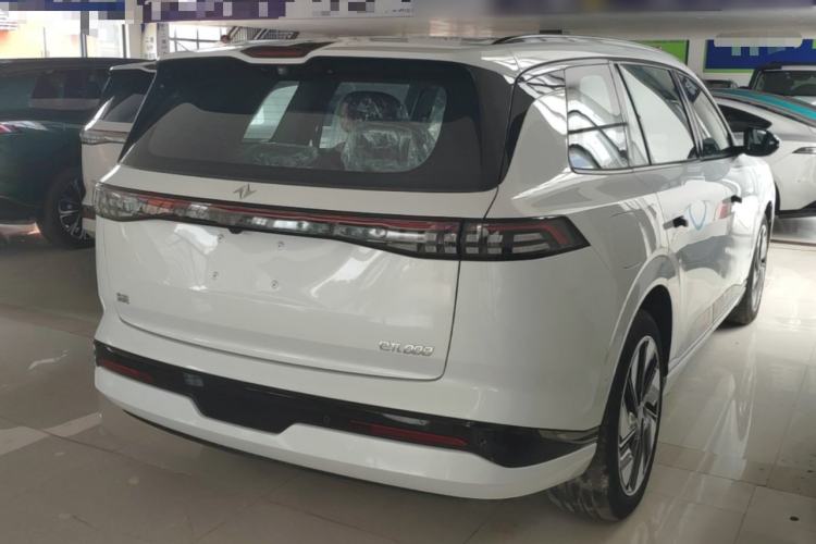 Used Dongfeng eπ eπ008 2025 210 Ultra Range-Extended Version 6 Seats Rear Right 45 Deg