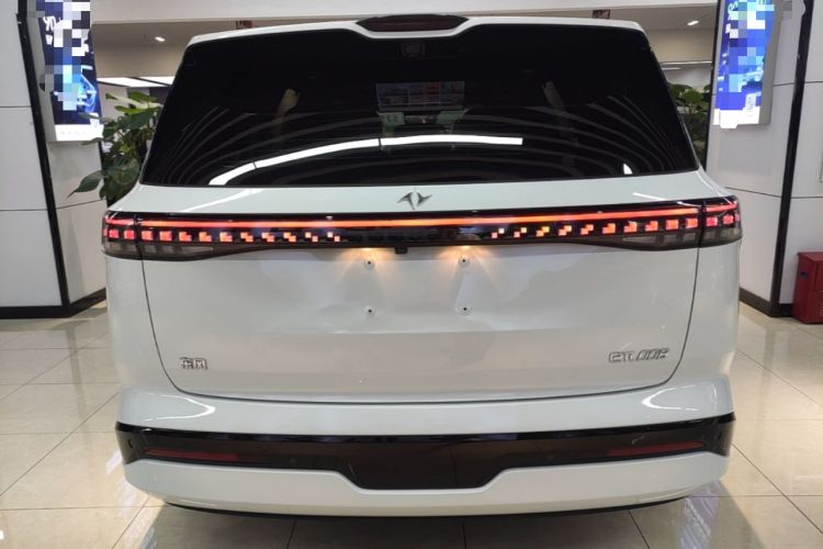 Used Dongfeng eπ eπ008 2025 636Ultra All-Electric Version 5 Seats Rear
