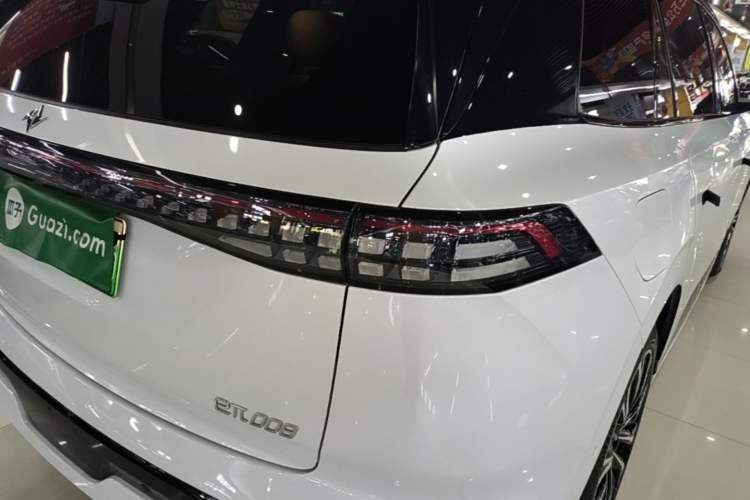 Used Dongfeng eπ eπ008 2025 210Max Rui Edition 6-Seater Right Rear Taillight