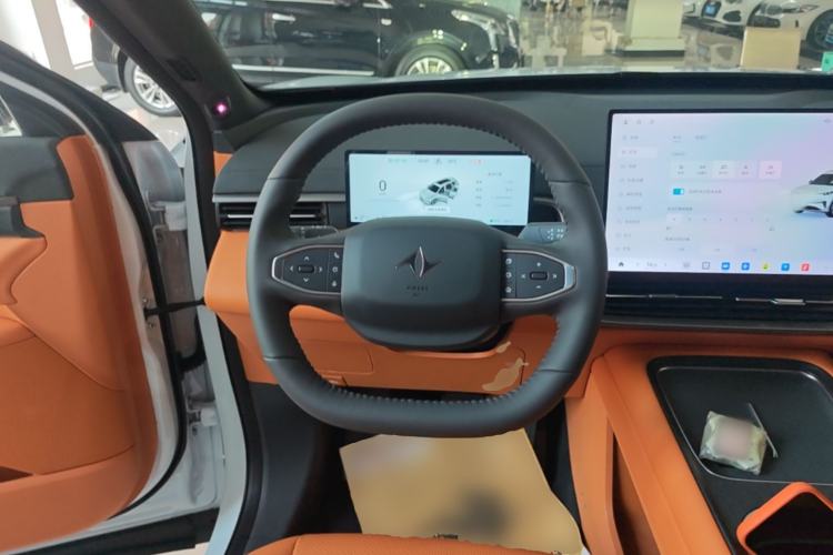 Used Dongfeng eπ eπ008 2025 210 Ultra Smart Drive Version 6 Seats Steering Wheel