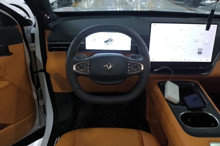 Used Dongfeng eπ eπ008 2025 210Max Rui Edition 6-Seater Steering Wheel