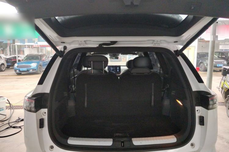 Used Dongfeng eπ eπ008 2025 636Max Rui Edition 6-Seater Trunk