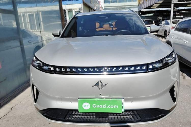 Used Dongfeng eπ eπ008 2025 210 Ultra Range-Extended Version 5 Seats Front