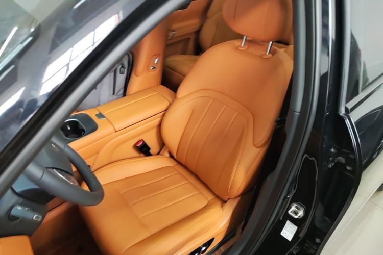 Used Dongfeng eπ eπ008 2026 Model Six-Seat Range-Extended Family Edition Left Front Seat