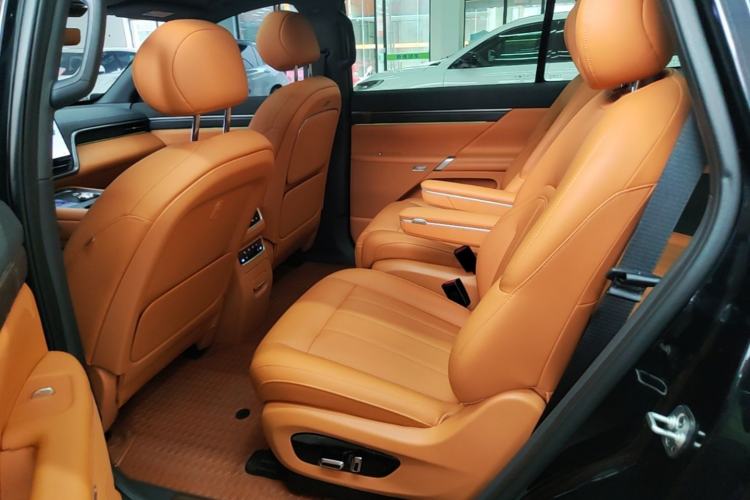 Used Dongfeng eπ eπ008 2026 Model Six-Seat Range-Extended Family Edition Left Rear Seat