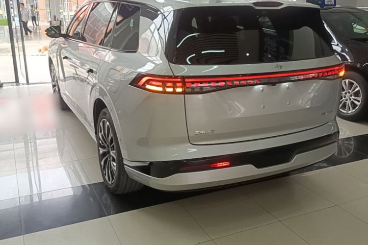 Used Dongfeng eπ eπ008 2026 Model Six-Seat Range-Extended Family Delight Edition Exterior 2