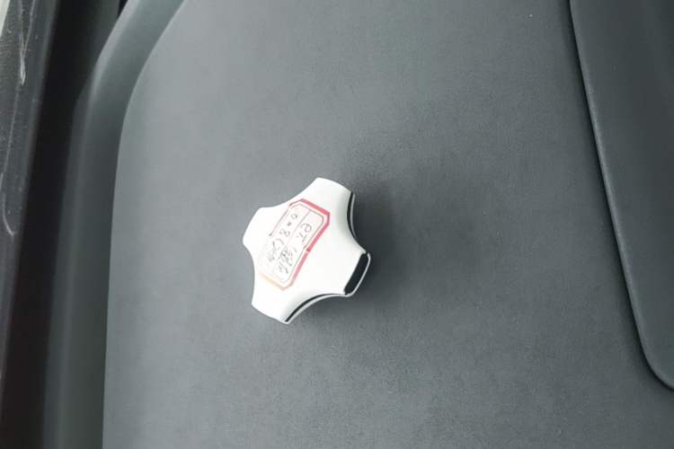 Used Dongfeng eπ eπ008 2026 Model Six-Seat Range-Extended Family Delight Edition Vehicle Key