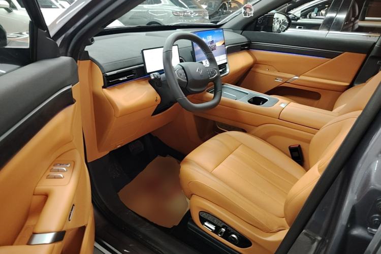 Used Dongfeng eπ eπ008 2026 Model Six-Seat Pure-Electric Family Edition Driver Seat