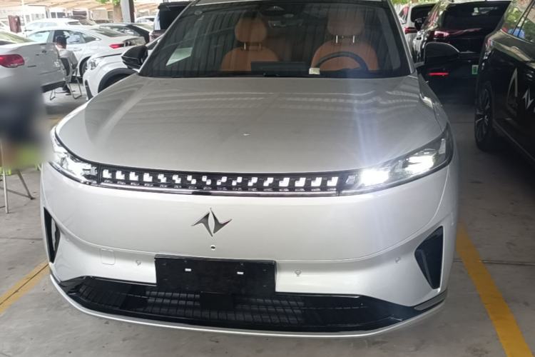 Used Dongfeng eπ eπ008 2026 Model Six-Seat Range-Extended Family Delight Edition Front
