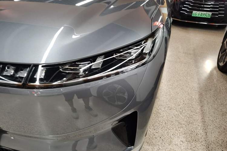 Used Dongfeng eπ eπ008 2026 Model Six-Seat Pure-Electric Family Edition Left Front Headlight