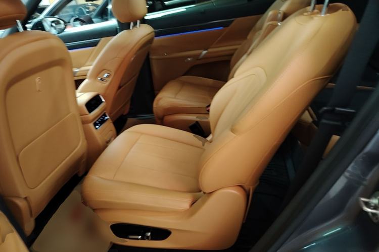 Used Dongfeng eπ eπ008 2026 Model Six-Seat Pure-Electric Family Edition Left Rear Seat