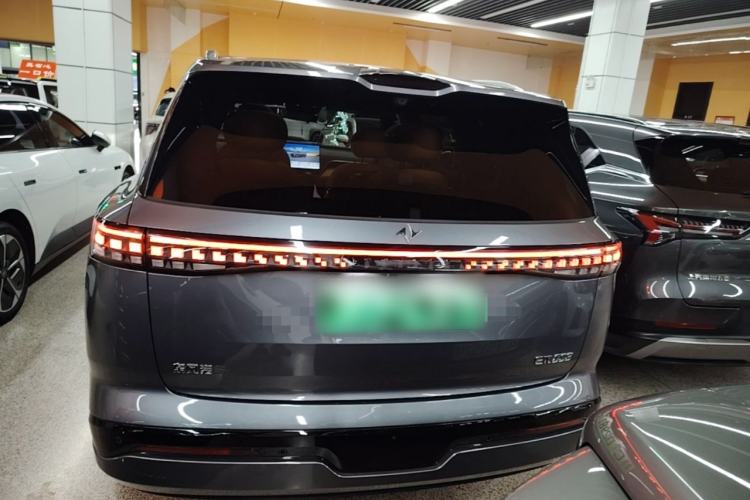 Used Dongfeng eπ eπ008 2026 Model Six-Seat Pure-Electric Family Edition Rear