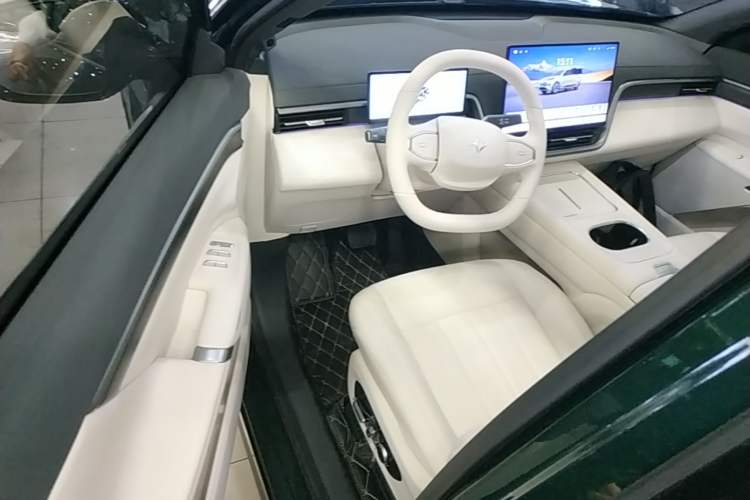 Used Dongfeng eπ eπ008 2026 Model Six-Seat Range-Extended Family Edition Driver Seat