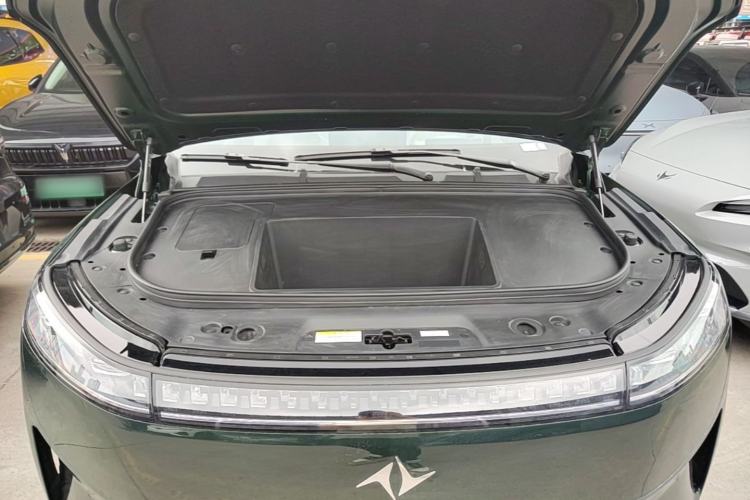 Used Dongfeng eπ eπ008 2026 Model Six-Seat Pure-Electric Family Delight Edition Engine Bay