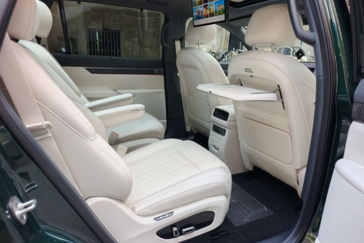 Used Dongfeng eπ eπ008 2026 Model Six-Seat Range-Extended Family Edition Interior 2