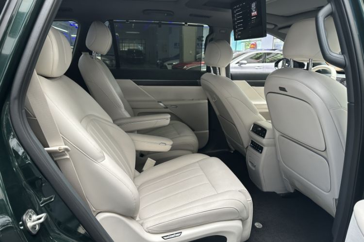 Used Dongfeng eπ eπ008 2026 Model Six-Seat Range-Extended Family Edition Interior 3