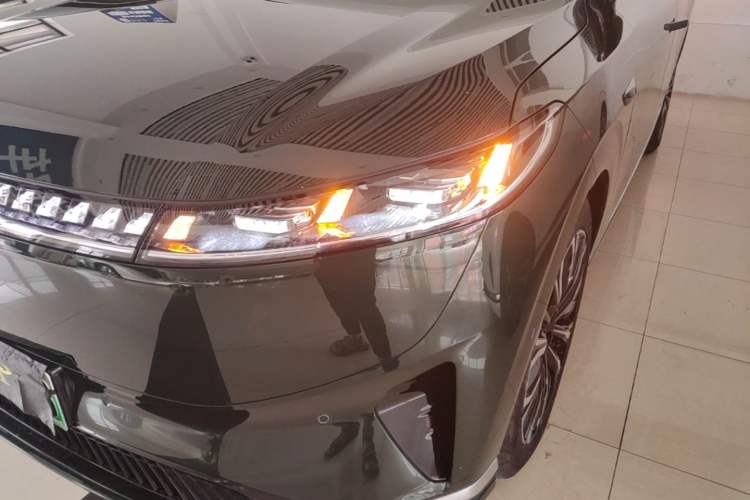 Used Dongfeng eπ eπ008 2026 Model Six-Seat Range-Extended Family Edition Left Front Headlight