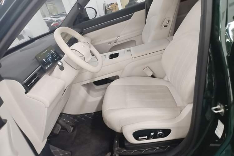 Used Dongfeng eπ eπ008 2026 Model Six-Seat Range-Extended Family Edition Left Front Seat