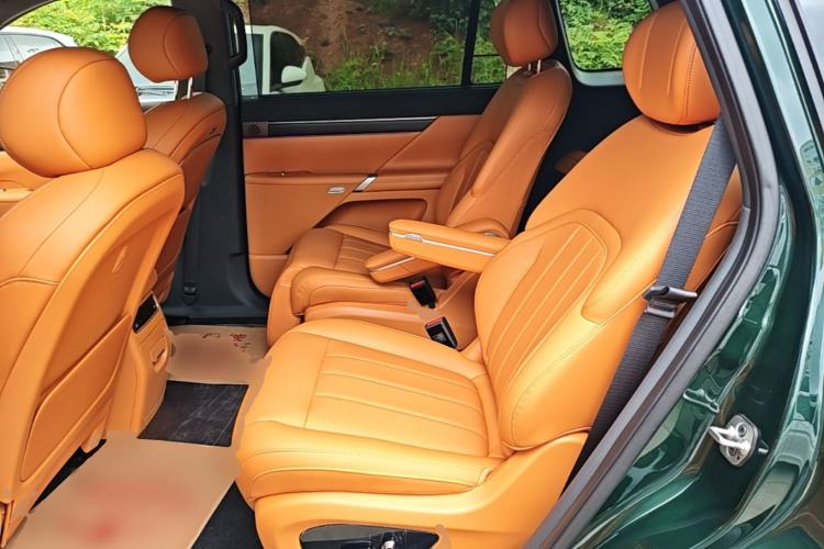 Used Dongfeng eπ eπ008 2026 Model Six-Seat Pure-Electric Family Edition Left Rear Seat