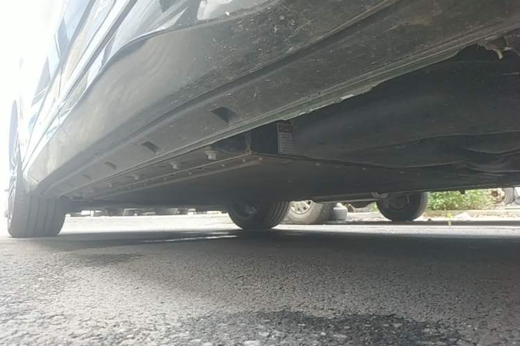 Used Dongfeng eπ eπ008 2026 Model Six-Seat Range-Extended Family Edition Left Side Sill